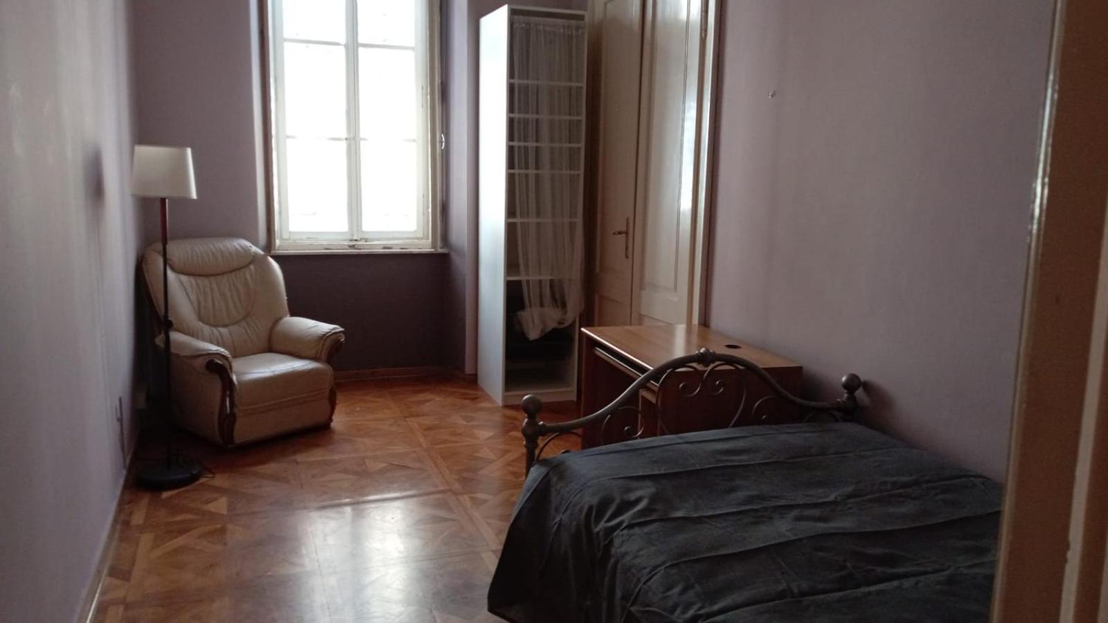 Hostel Teatro Триест Экстерьер фото